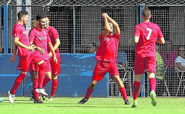 Salvat, goles a golpe de Fortnite