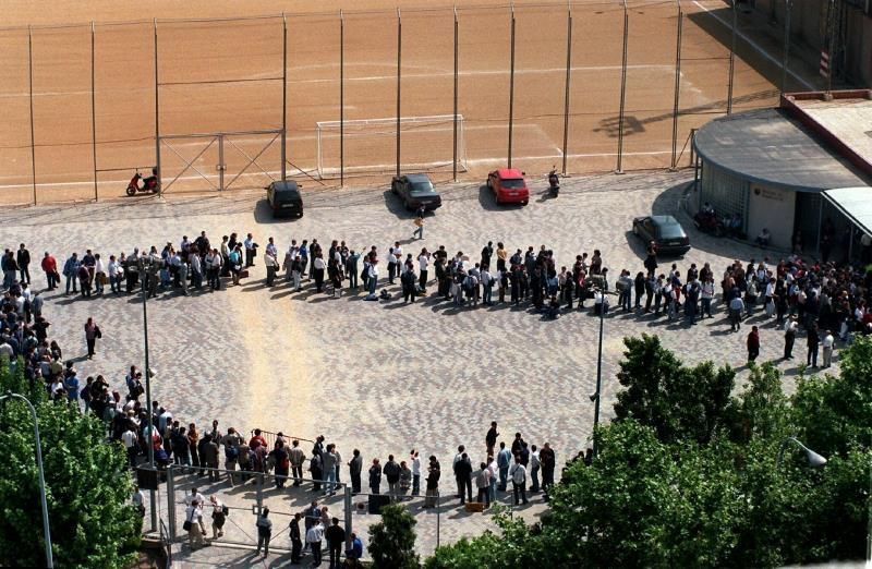 Diez detenidos en una operación contra la falsificación de entradas del Barça