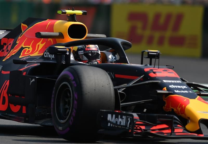 Verstappen domina también la segunda sesión de libres