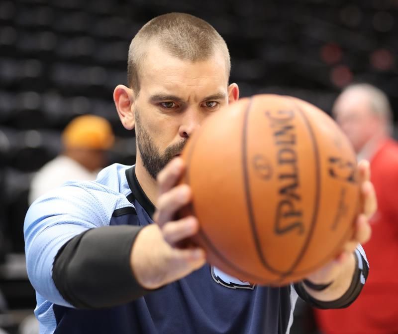 117-96. Marc Gasol lidera victoria de Grizzlies ante unos diezmados Suns