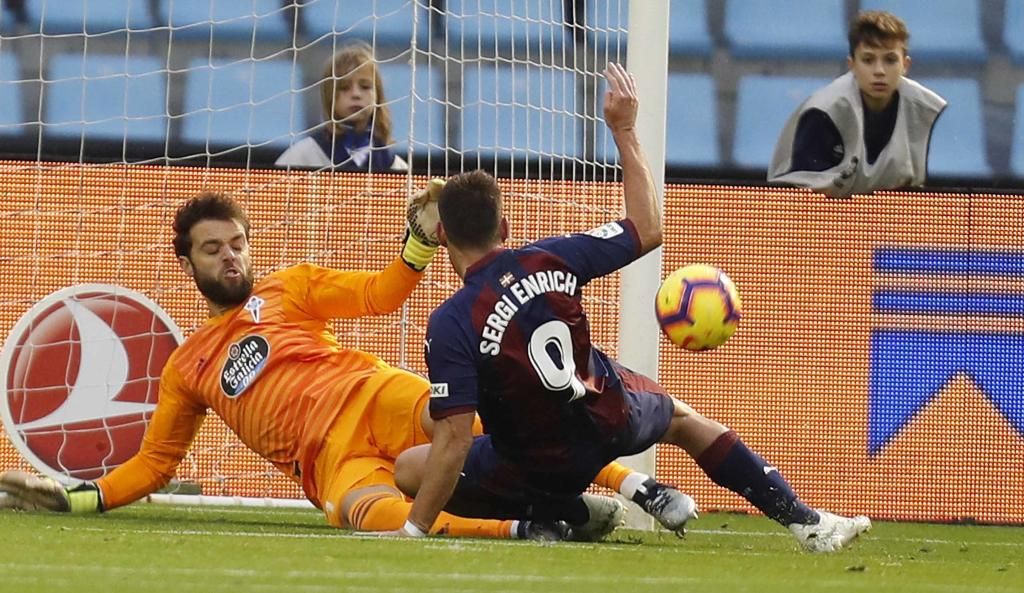 Enrich sufre una microrrotura fibrilar y es duda ante el Alavés