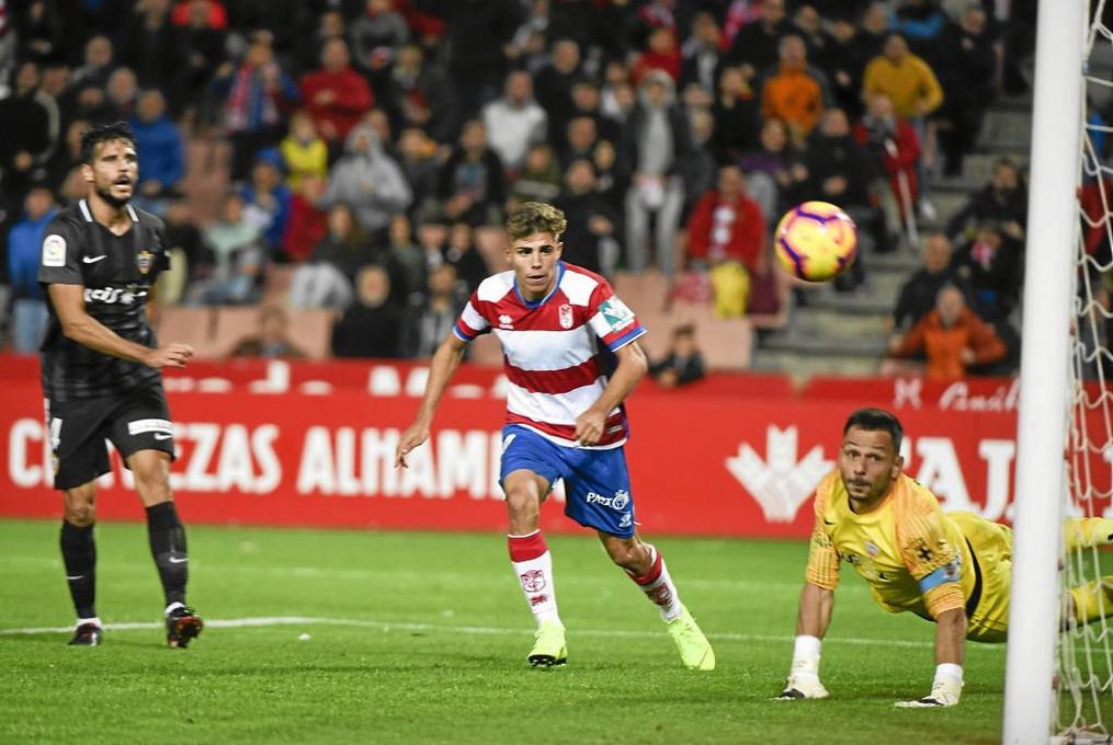 El Granada lleva 76 años sin ganar en La Romareda