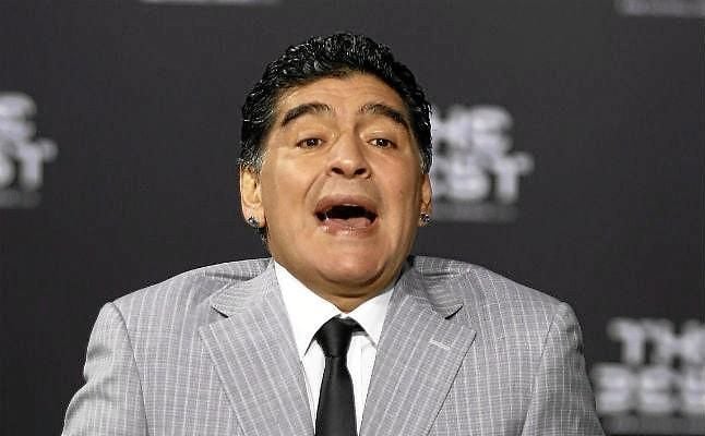 Maradona cumple 58 años y el mundo del fútbol le rinde tributo
