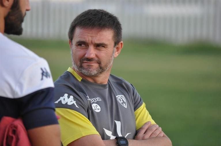 Julio Cobos: "Es una lástima que se juegue a doble partido, pero no vamos a regalar nada"