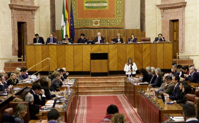 Un total de 17 formaciones presentan candidaturas al Parlamento por la provincia de Sevilla