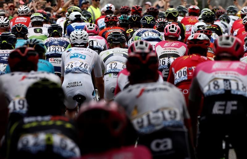 La UCI proyecta instaurar un salario mínimo para las ciclistas