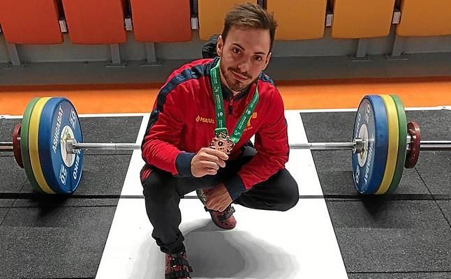 El sevillano Josué Brachi, bronce en arrancada en hasta 55 kilos