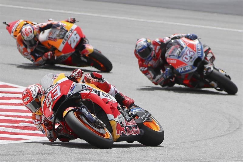 Márquez gana y Martín es campeón del mundo de Moto3