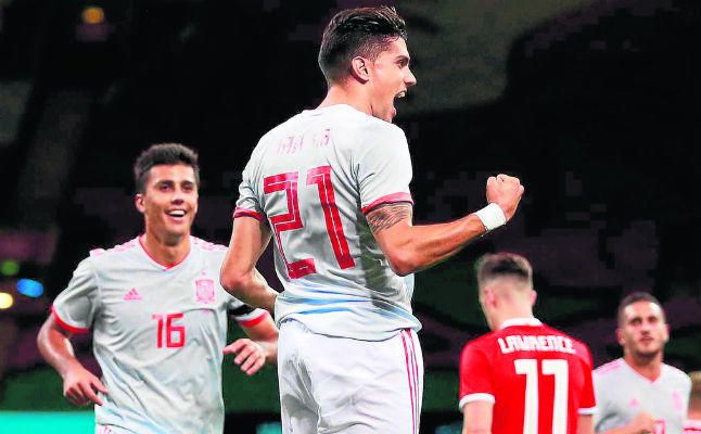 Bartra y Pau, pendientes de Luis Enrique