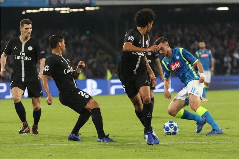 1-1. Insigne frustra al París Saint Germain