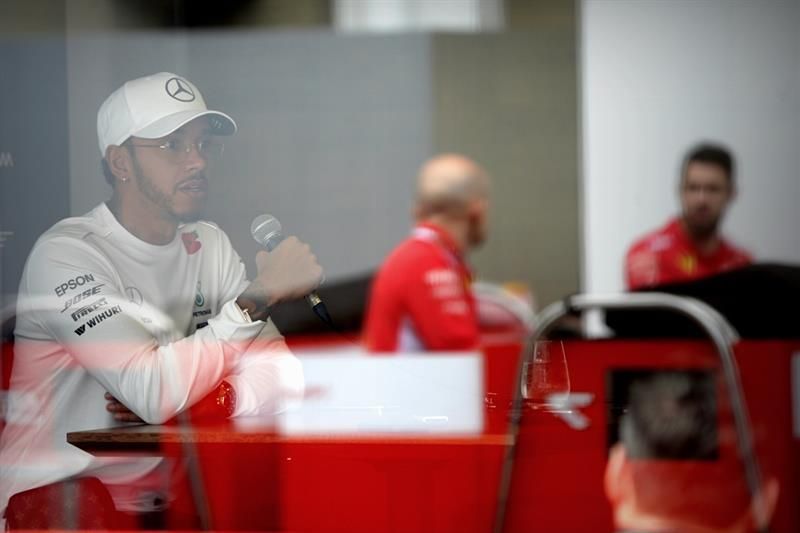 Hamilton quiere más tras ser campeón: "Aún tenemos carreras por ganar"