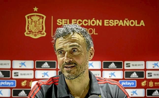Luis Enrique vuelve a confiar en Pau López; Alba, principal novedad en la lista