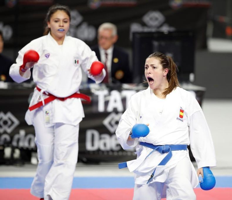 El equipo femenino español de kumite doblega al de México en su debut