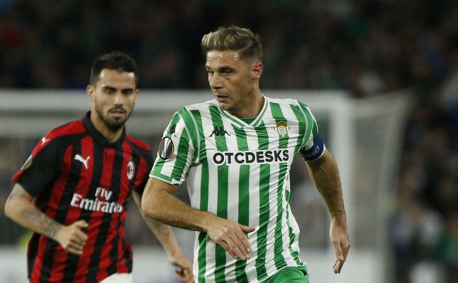 ¿Cuáles son las normas de desempate en la Fase de Grupos de la Europa League?