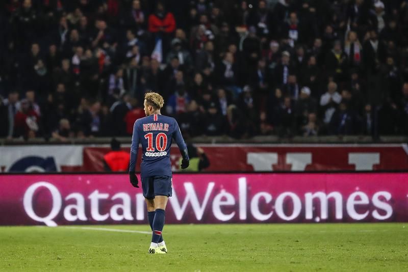 El representante cobró 10,7 millones por el pase de Neymar al PSG, según Football Leaks