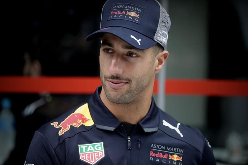 Ricciardo sancionado con cinco posiciones en la parrilla de salida de Brasil