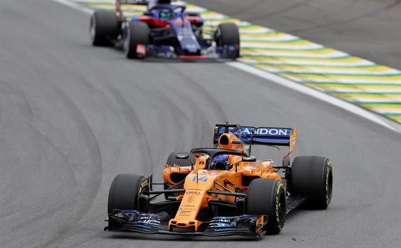 Alonso se despide de Interlagos, el yin yang de su carrera en la Fórmula Uno