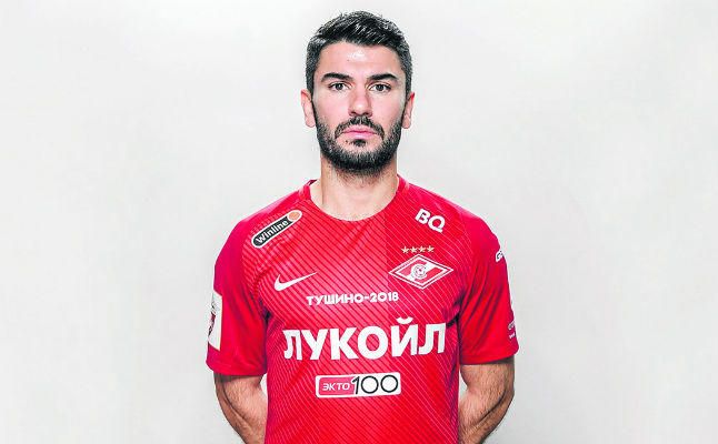 Tasci se bajaría su ficha por ir al Sevilla