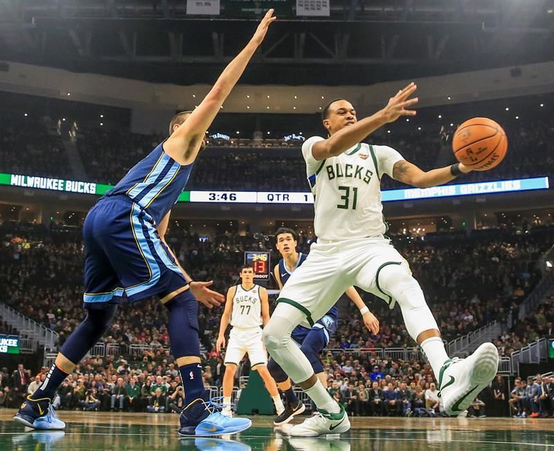 113-116. Gasol marca la diferencia en duelo de equipos líderes
