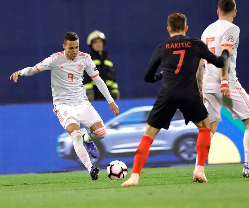 3-2. El orgullo croata tumba a una España sin portero