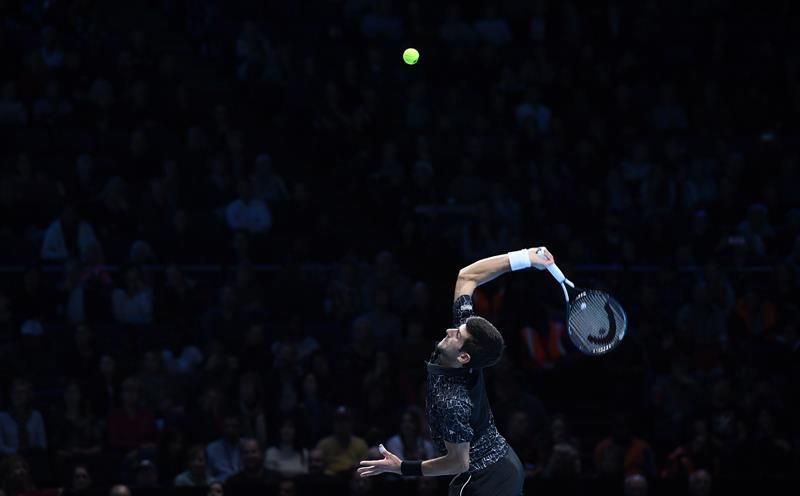 Novak Djokovic logra las semifinales por octava vez