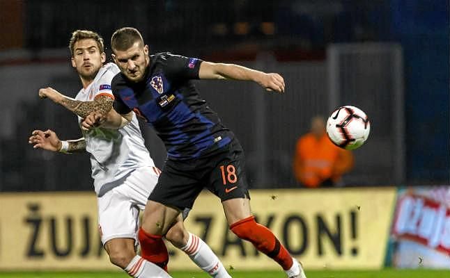 Íñigo Martínez: "Lo último que se pierde es la esperanza"