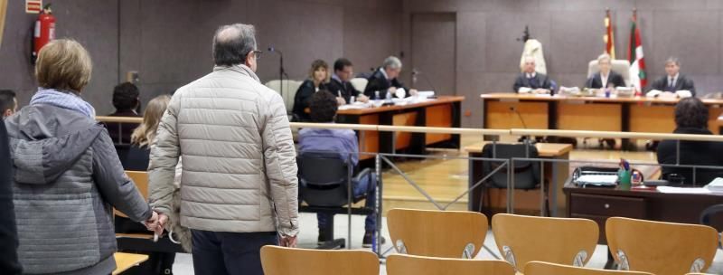 Los padres de Cabacas denuncian trato de favor a los acusados en el juicio