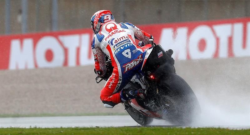 Petrucci se pone al frente en MotoGP