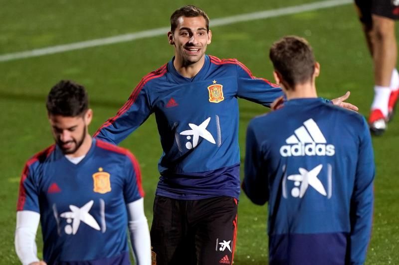 Jonny Otto sufre una rotura parcial del ligamento lateral interno