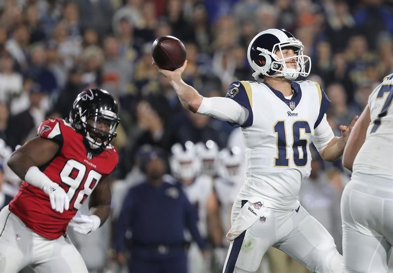 54-51. Jared Goff define triunfo de Rams ante Chiefs en partido memorable