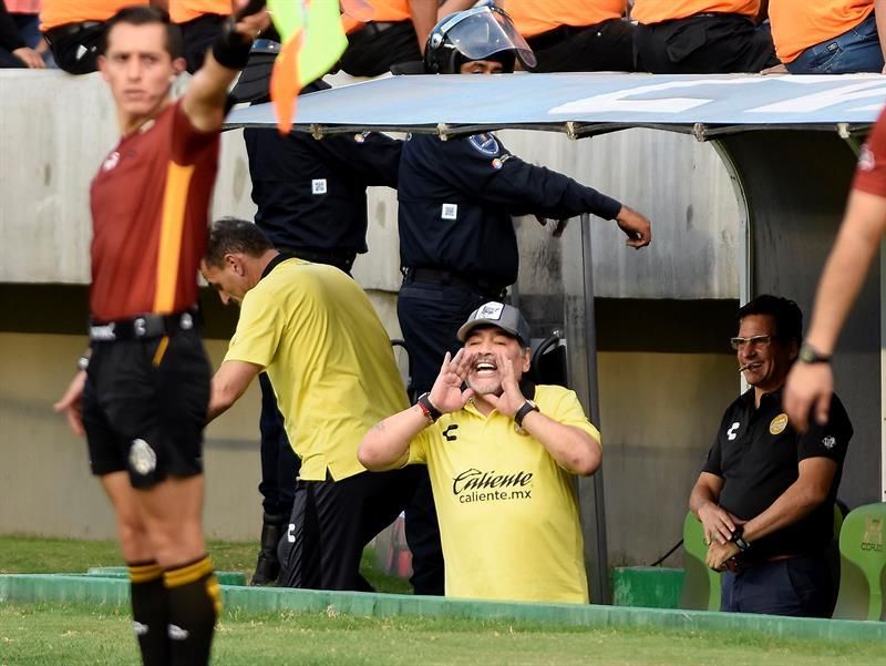 Maradona vuelve al banco de Dorados para buscar final en Liga de Ascenso