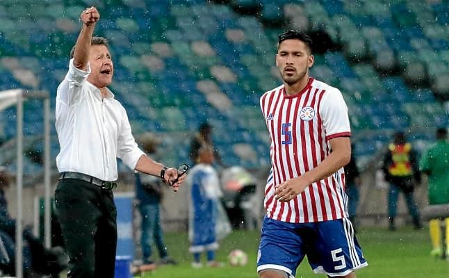 (1-1) Media hora de juego para Sanabria en el debut de Osoria con Paraguay