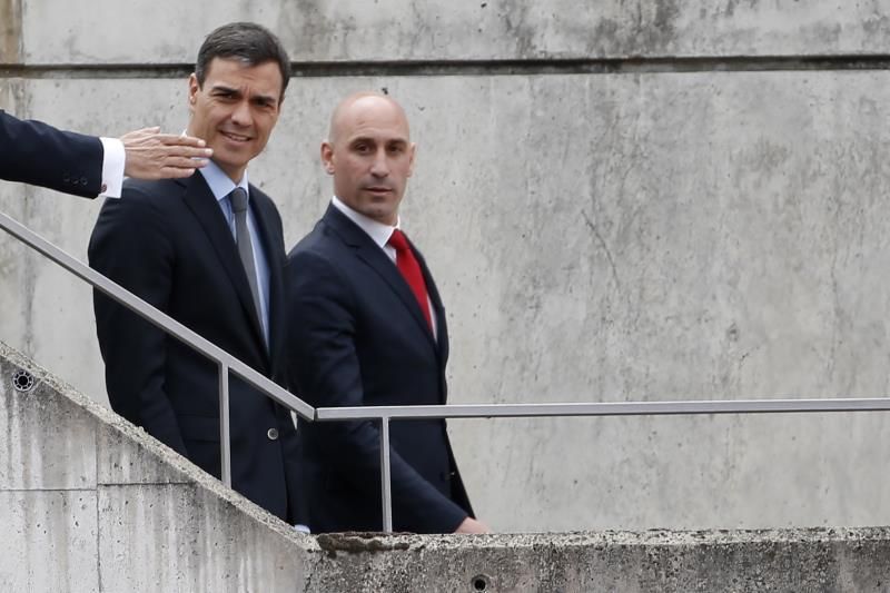 El presidente de la Federación agradece a Pedro Sánchez el "paso dado" por la candidatura