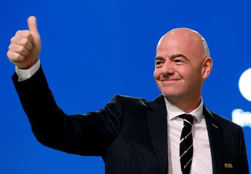 Infantino llega a Buenos Aires para ver el desenlace de la Copa Libertadores
