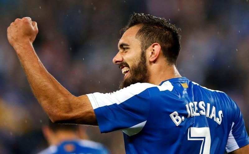 Borja Iglesias-Jaime Mata, duelo para estabilizar al Getafe y al Espanyol