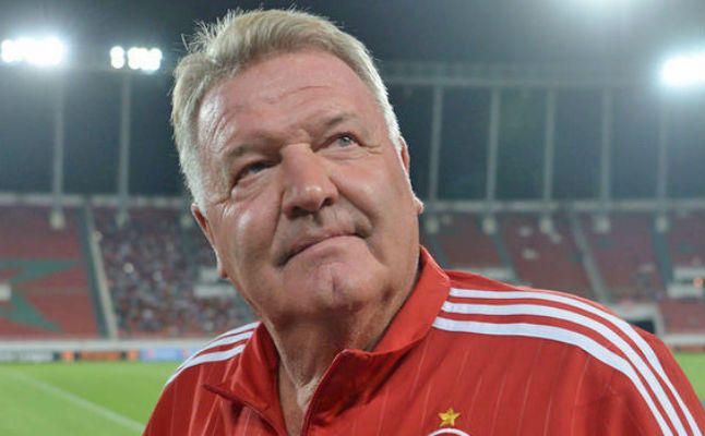 Toshack ataca a Bale por su castellano