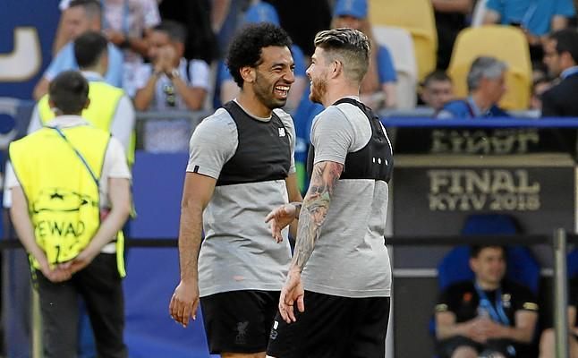 "Alberto Moreno es interesante, pero también para el Sevilla, que busca un lateral izquierdo"