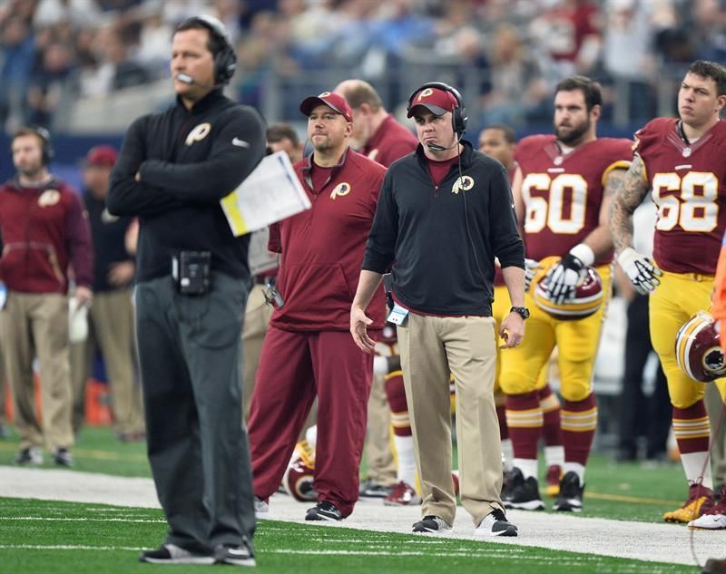 Los Redskins no firmarán a Kaepernick