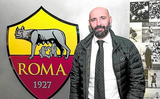 Monchi no se moverá, pese a los rumores
