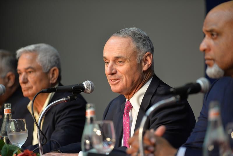 Las Grandes Ligas se unen al dolor por el fallecimiento de Valbuena y Castillo