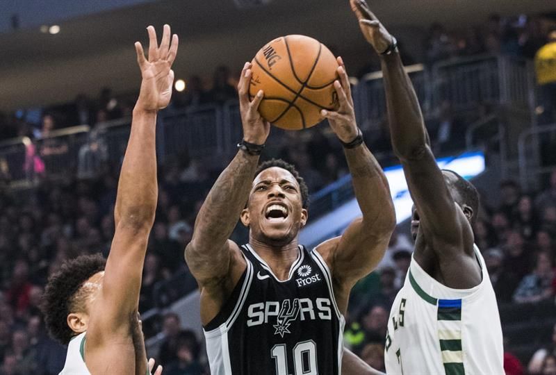 110-97. DeRozan lidera ataque de Spurs, que pueden con los 26 puntos de Rubio