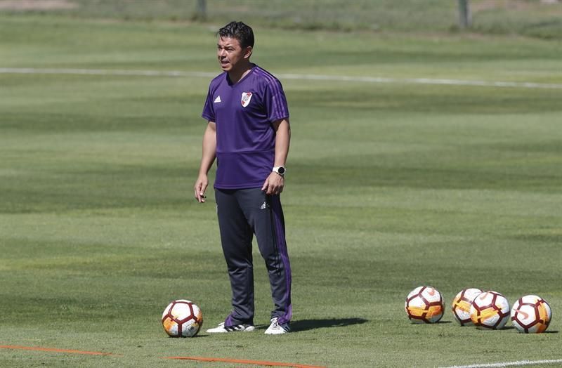 El presidente de River Plate confirma que Gallardo seguirá entrenando al club