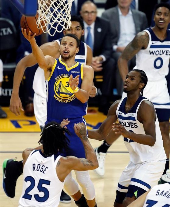 116-108. Curry, Thompson y Durant mantienen ganadores a los Warriors