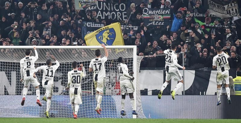 Multa de 15.000 euros al Inter por lanzar asientos a la afición del Juventus