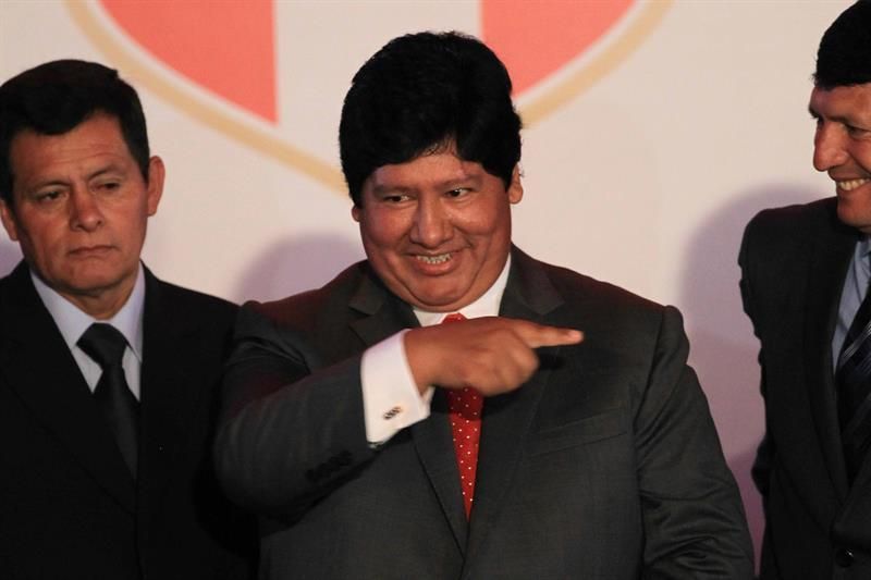 El líder del fútbol de Perú denuncia presión de la Fiscalía para implicar a políticos