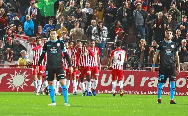 El Alcorcón pierde fuelle y el Deportivo coge impulso