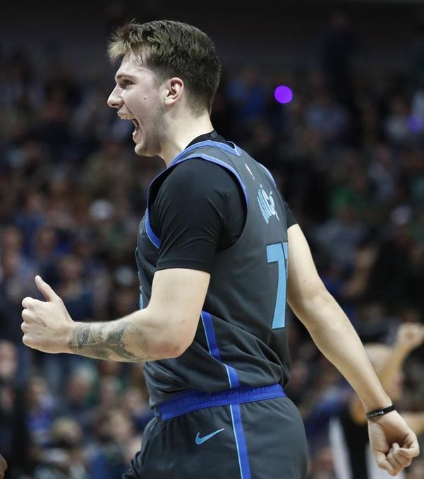 126-118. Jokic se adueña de la pintura y puede con los Mavericks de Doncic