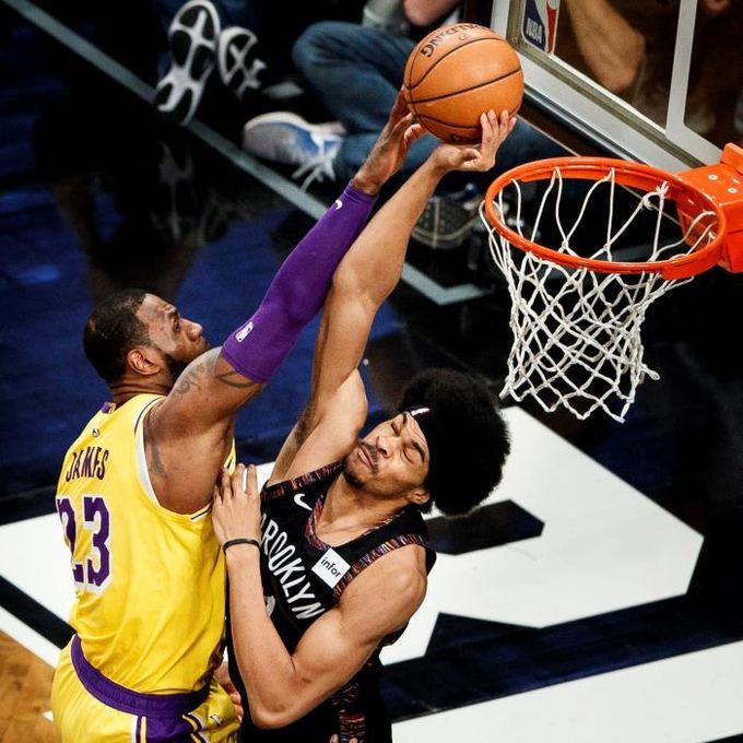 Jokic consolida en el liderato a los Nuggets; Russell se venga de los Lakers