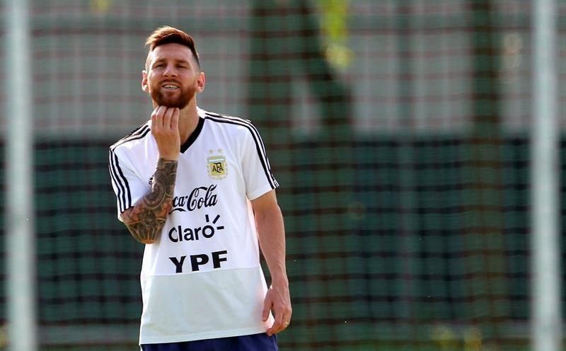Tapia: "Messi nunca se fue de la selección; cuando lo convoquen, va a estar"