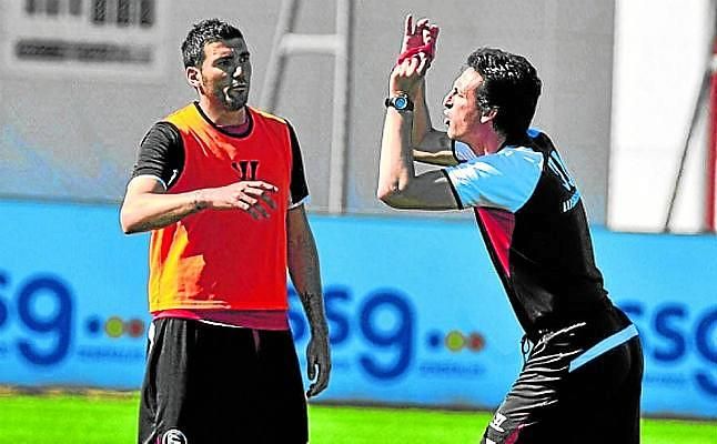 Reyes llega al Arsenal de Emery para entonar el "hay que creer"